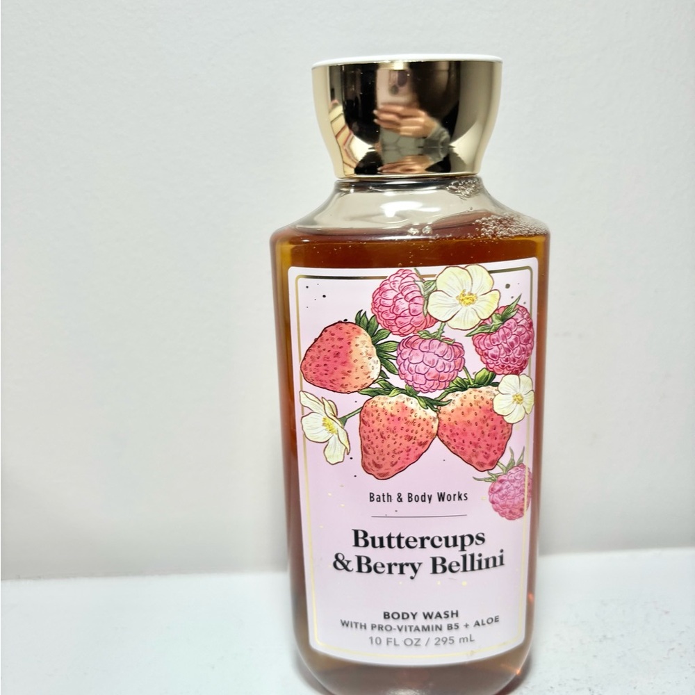Bath & Body Works Buttercups & Berry Bellini Body Wash 10 Fl Oz